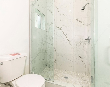 741 E Doran Street - Photo Thumbnail 10