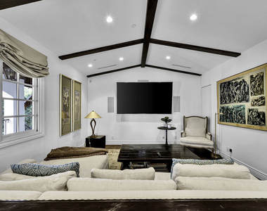 1203 Park Way - Photo Thumbnail 5