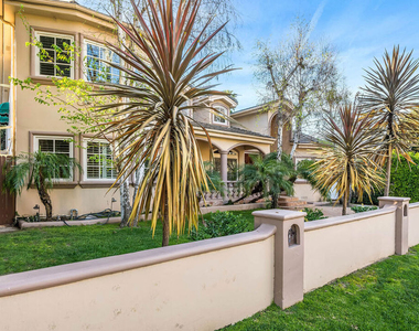 4063 Benedict Canyon Drive - Photo Thumbnail 60