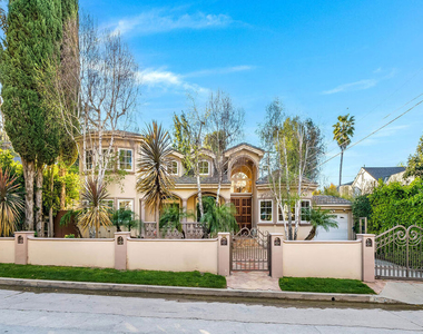 4063 Benedict Canyon Drive - Photo Thumbnail 6