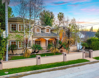 4063 Benedict Canyon Drive - Photo Thumbnail 51