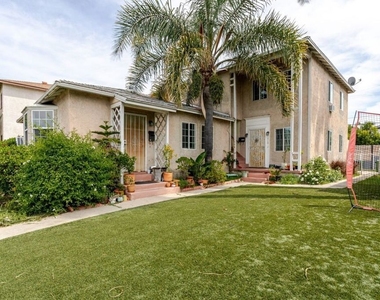 1708 S Crescent Heights Boulevard - Photo Thumbnail 2