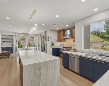 3891 Marks Road - Photo Thumbnail 17