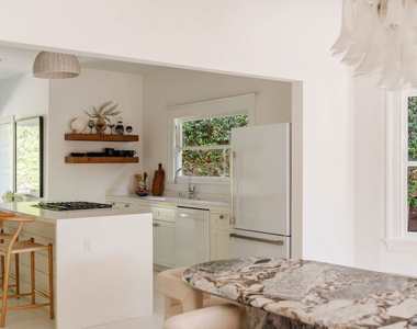 1163 Nelrose Avenue - Photo Thumbnail 4