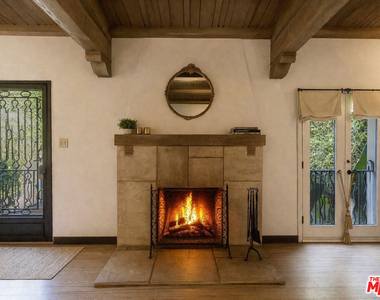 1407 N Beverly Drive - Photo Thumbnail 13