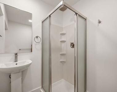 6821 E Ocean Boulevard - Photo Thumbnail 13