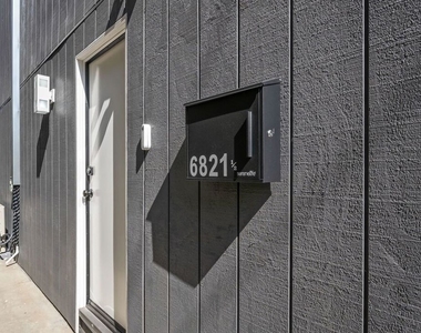 6821 E Ocean Boulevard - Photo Thumbnail 18
