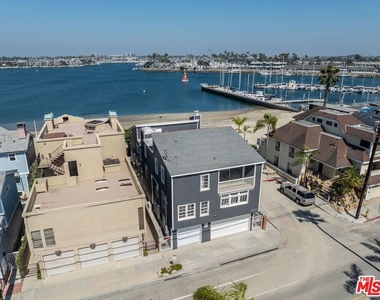 6821 E Ocean Boulevard - Photo Thumbnail 18