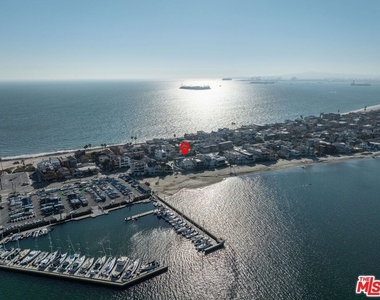 6821 E Ocean Boulevard - Photo Thumbnail 4