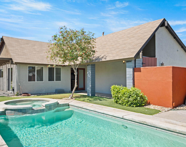73425 San Nicholas Avenue - Photo Thumbnail 1