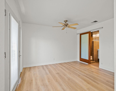 73425 San Nicholas Avenue - Photo Thumbnail 14