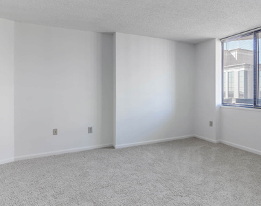 2250 Clarendon Blvd. - Photo Thumbnail 21