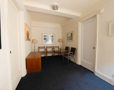 311 East 72nd Street - Photo Thumbnail 8