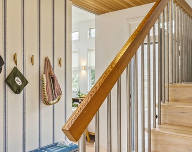 85 Camberly Road - Photo Thumbnail 15