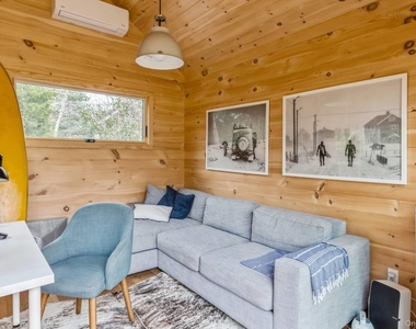 85 Camberly Road - Photo Thumbnail 16