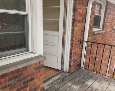 2710 South - Photo Thumbnail 11