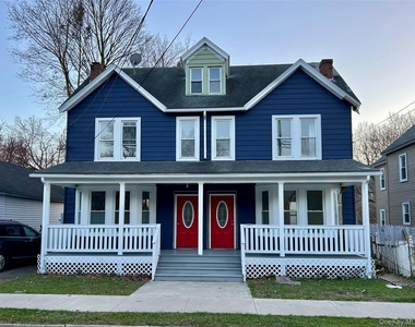 206-208 W Main Street - Photo Thumbnail 4