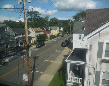 223 Hudson Street - Photo Thumbnail 5