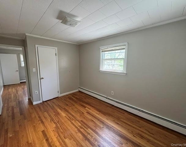 223 Hudson Street - Photo Thumbnail 35