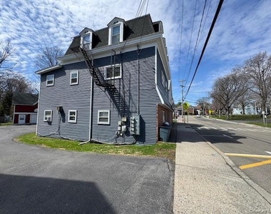 223 Hudson Street - Photo Thumbnail 17