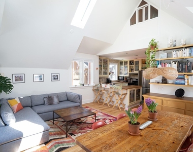 52 Jefferson Street - Photo Thumbnail 3