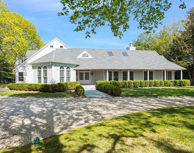 48 Sheppard Street - Photo Thumbnail 1