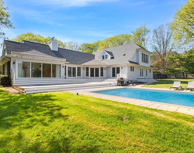 48 Sheppard Street - Photo Thumbnail 11