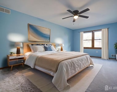 11 Lenox Street - Photo Thumbnail 2