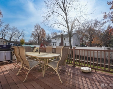 11 Lenox Street - Photo Thumbnail 26