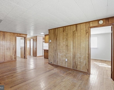 20287 Ridge Road - Photo Thumbnail 5