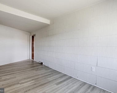 20287 Ridge Road - Photo Thumbnail 19