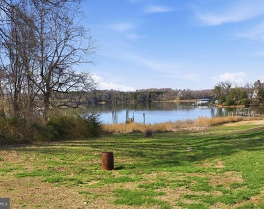 20287 Ridge Road - Photo Thumbnail 3