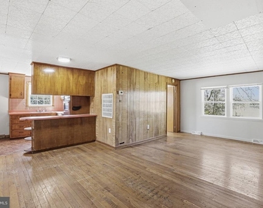 20287 Ridge Road - Photo Thumbnail 12