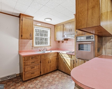 20287 Ridge Road - Photo Thumbnail 10