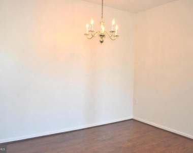 8383 Buttress Lane - Photo Thumbnail 7