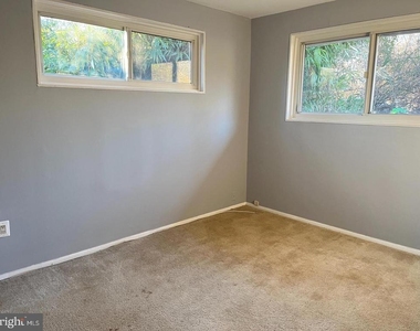 6323 Fenton Court - Photo Thumbnail 15