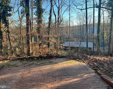 6323 Fenton Court - Photo Thumbnail 27