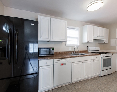 430 N Patrick Street - Photo Thumbnail 6