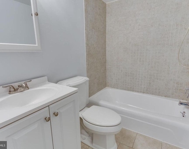 26 Canterbury Square - Photo Thumbnail 13