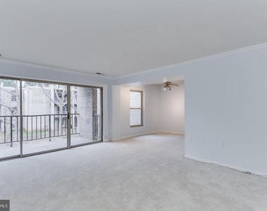 26 Canterbury Square - Photo Thumbnail 7