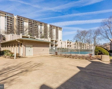 26 Canterbury Square - Photo Thumbnail 18