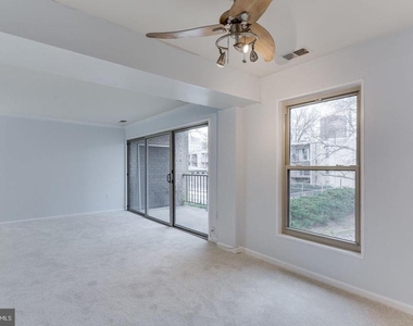 26 Canterbury Square - Photo Thumbnail 5