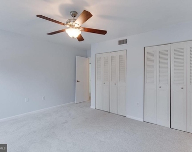 26 Canterbury Square - Photo Thumbnail 11