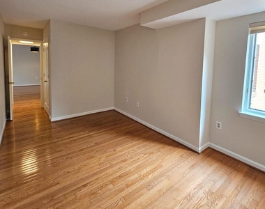 505 E Braddock Road E - Photo Thumbnail 30