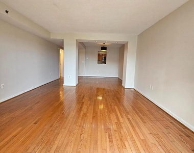 505 E Braddock Road E - Photo Thumbnail 19