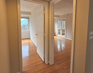 505 E Braddock Road E - Photo Thumbnail 22