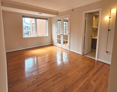 505 E Braddock Road E - Photo Thumbnail 23