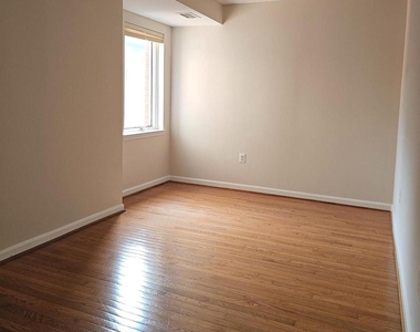 505 E Braddock Road E - Photo Thumbnail 29