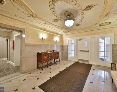 6655 Mccallum Street - Photo Thumbnail 16