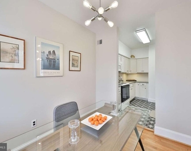 6655 Mccallum Street - Photo Thumbnail 3